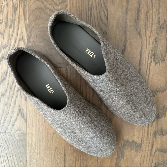 NWT TKEES Kira Wool Round Toe Flat in Heather Grey Brown Size 9B - Picture 2 of 8